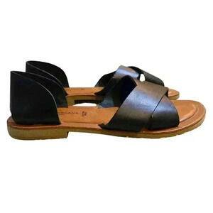 Donna Toscana Black Leather Sandals Made In Italy.  Size 9